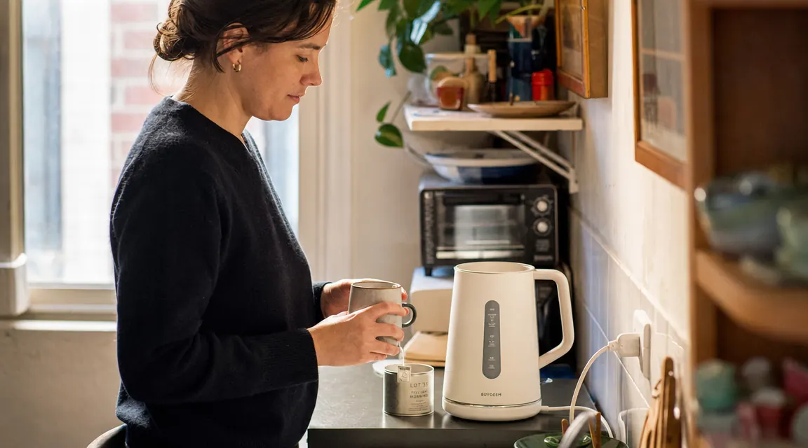 Mueller Electric Kettle Honest Review: Fast, Affordable, But Not Flawless